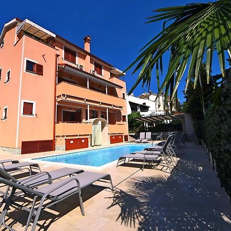 Apartments Zdjelar Пореч Экстерьер фото