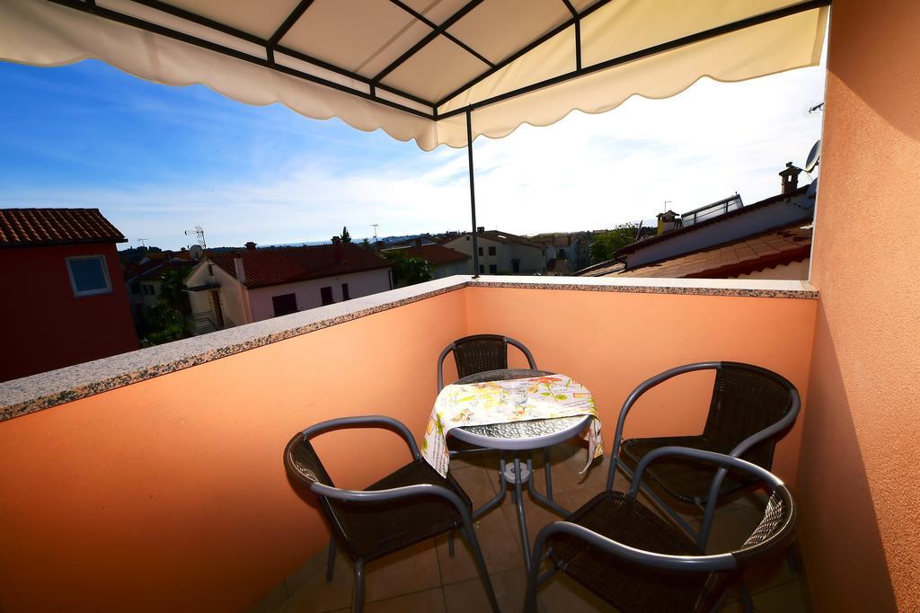 Apartments Zdjelar Пореч Экстерьер фото